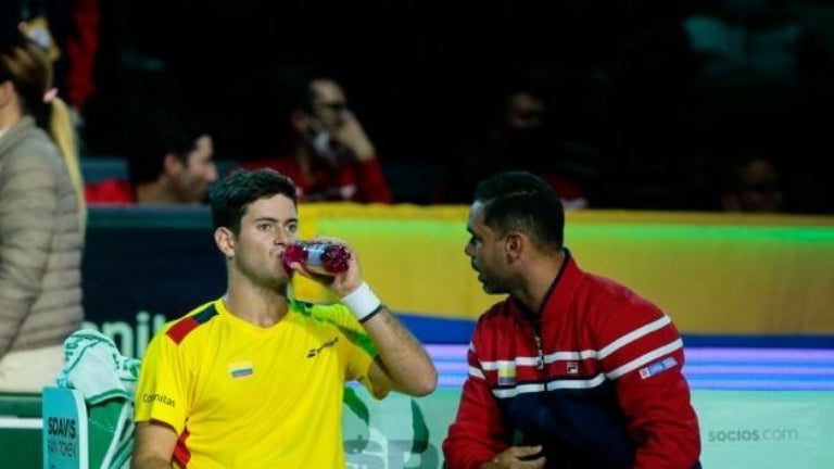 Colombia quedó eliminada de la Copa Davis tras perder frente a Italia y derrotar a los Estados Unidos Colombia quedó eliminada de la Copa Davis tras perder frente a Italia y derrotar a los Estados Unidos