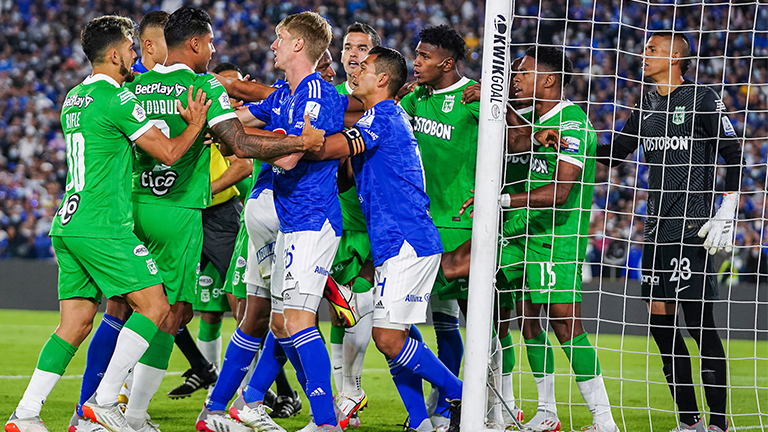 Nacional y Millonarios se enfrentan por la Liga BetPlay. Foto: VizzorImage / Andres Rot Nacional y Millonarios se enfrentan por la Liga BetPlay. Foto: VizzorImage / Andres Rot