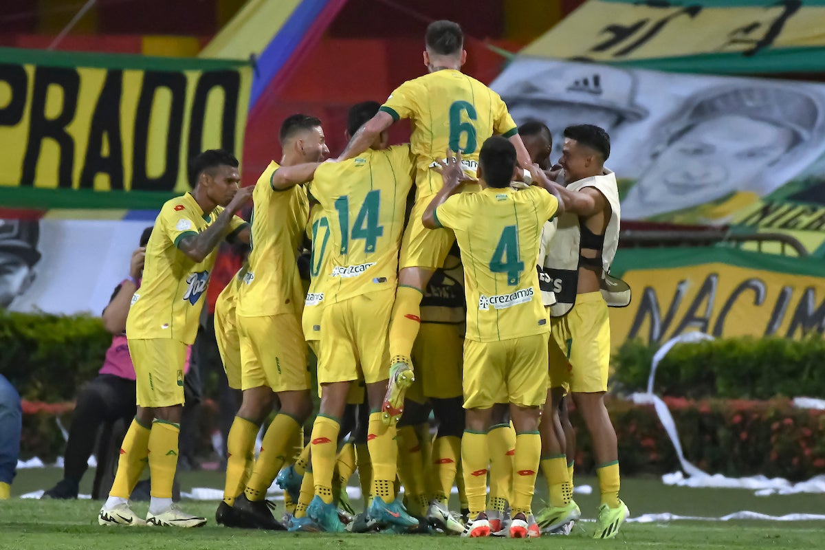 Atlético Bucaramanga quedó líder de la fase 1 al sumar 38 puntos y +14 en la diferencia de goles - VizzorImage