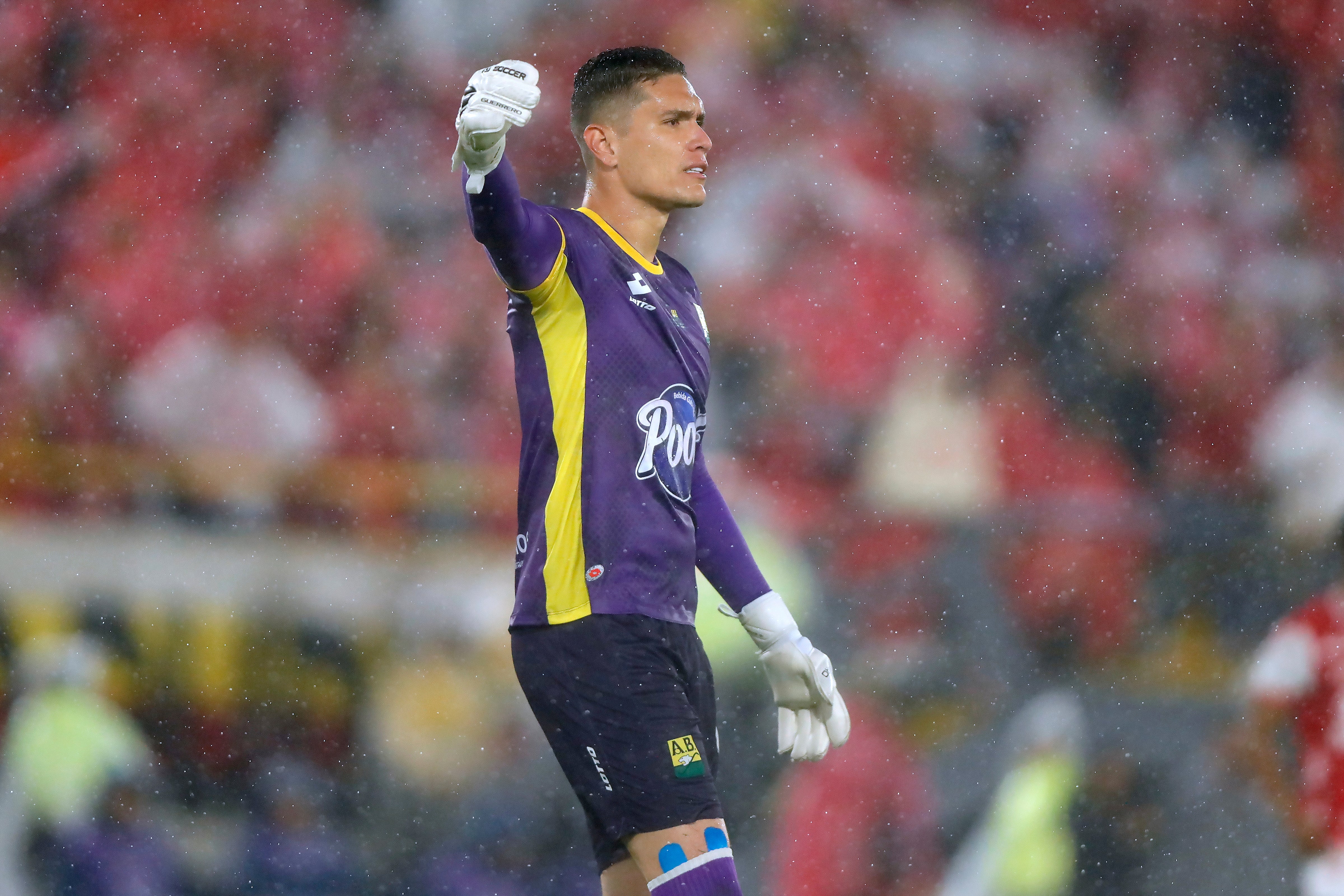 Aldair Quintana arribó a Bucaramanga en enero de 2024 / VizzorImage / Juan Camilo Urrego