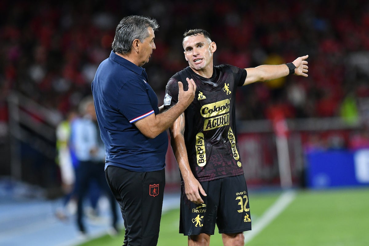 Jorge 'Polilla' Da Silva disputa su segundo ciclo como entrenador de Am&eacute;rica de Cali - VizzorImage