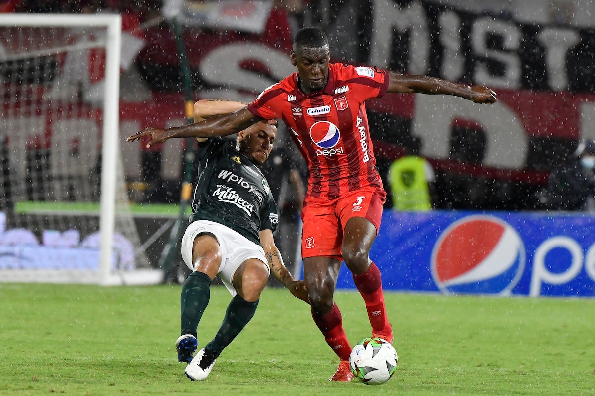 El canterano Brayan Medina suma su segundo ciclo en América de Cali - VizzorImage