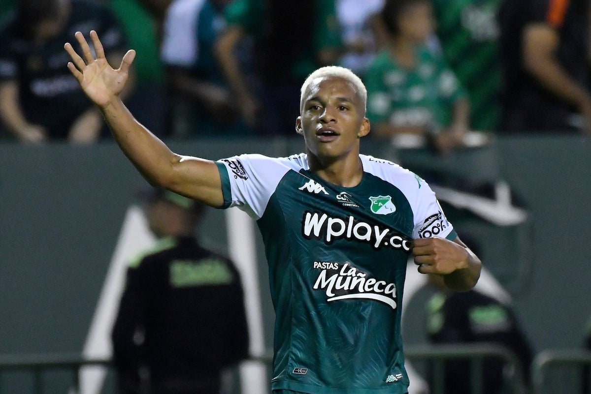 Juan José Córdoba suma 10 participaciones de gol con Deportivo Cali - VizzorImage