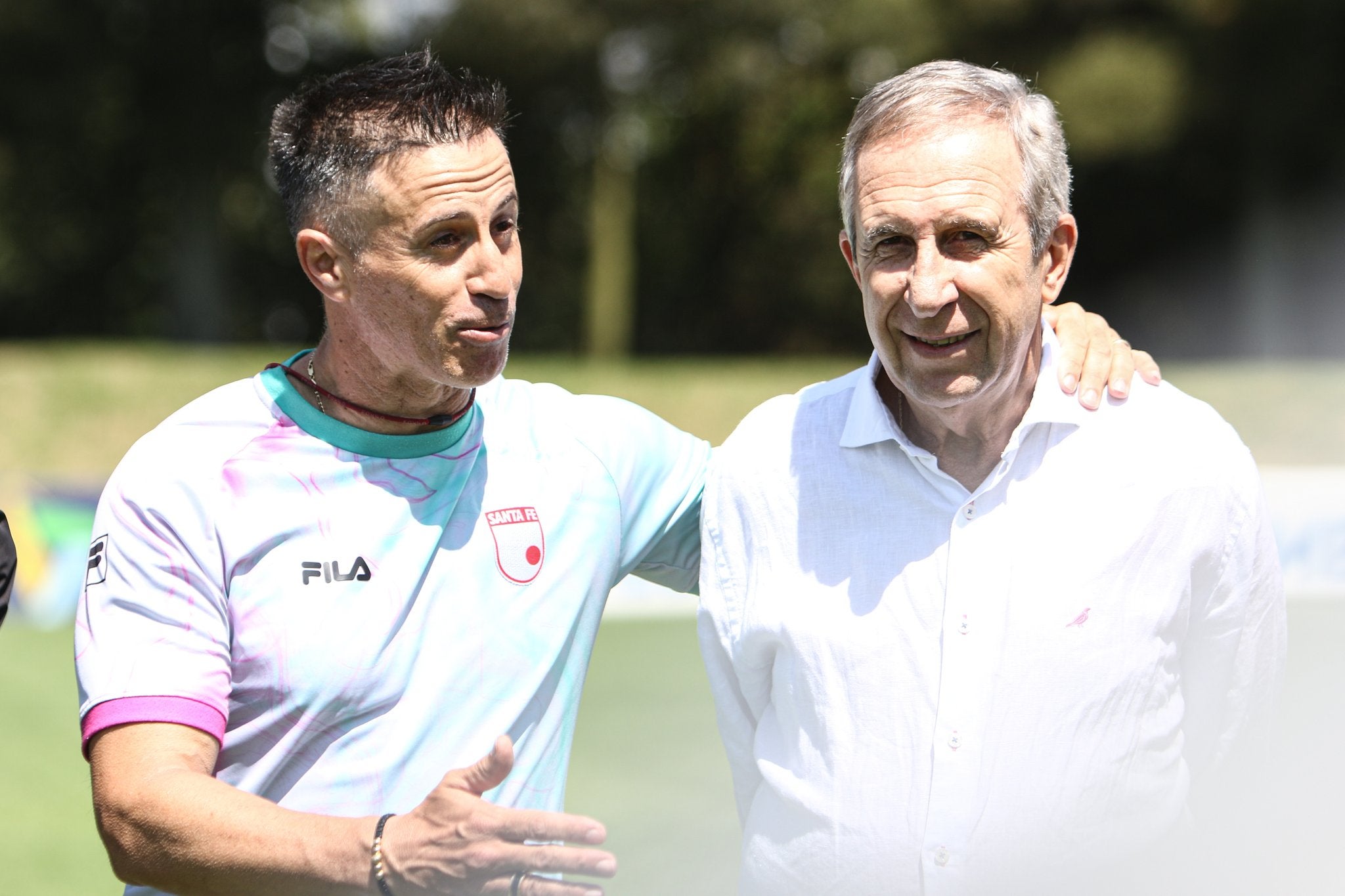 Pablo Peirano junto a Gerardo Pelusso en Independiente Santa Fe - Prensa