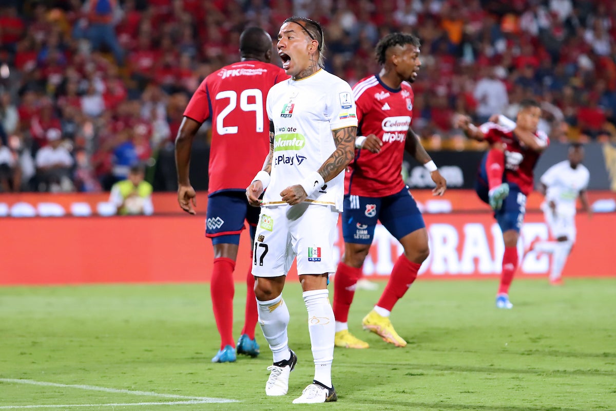 Once Caldas de Manizales recibirá a Independiente Medellín por la fecha 12 de la Liga BetPlay - VizzorImage