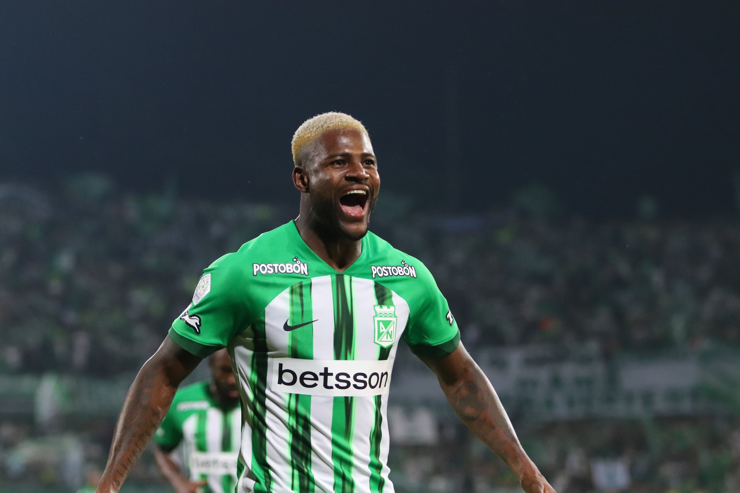 Atlético Nacional goleó y no recibió goles en el inicio de los cuadrangulares - VizzorImage