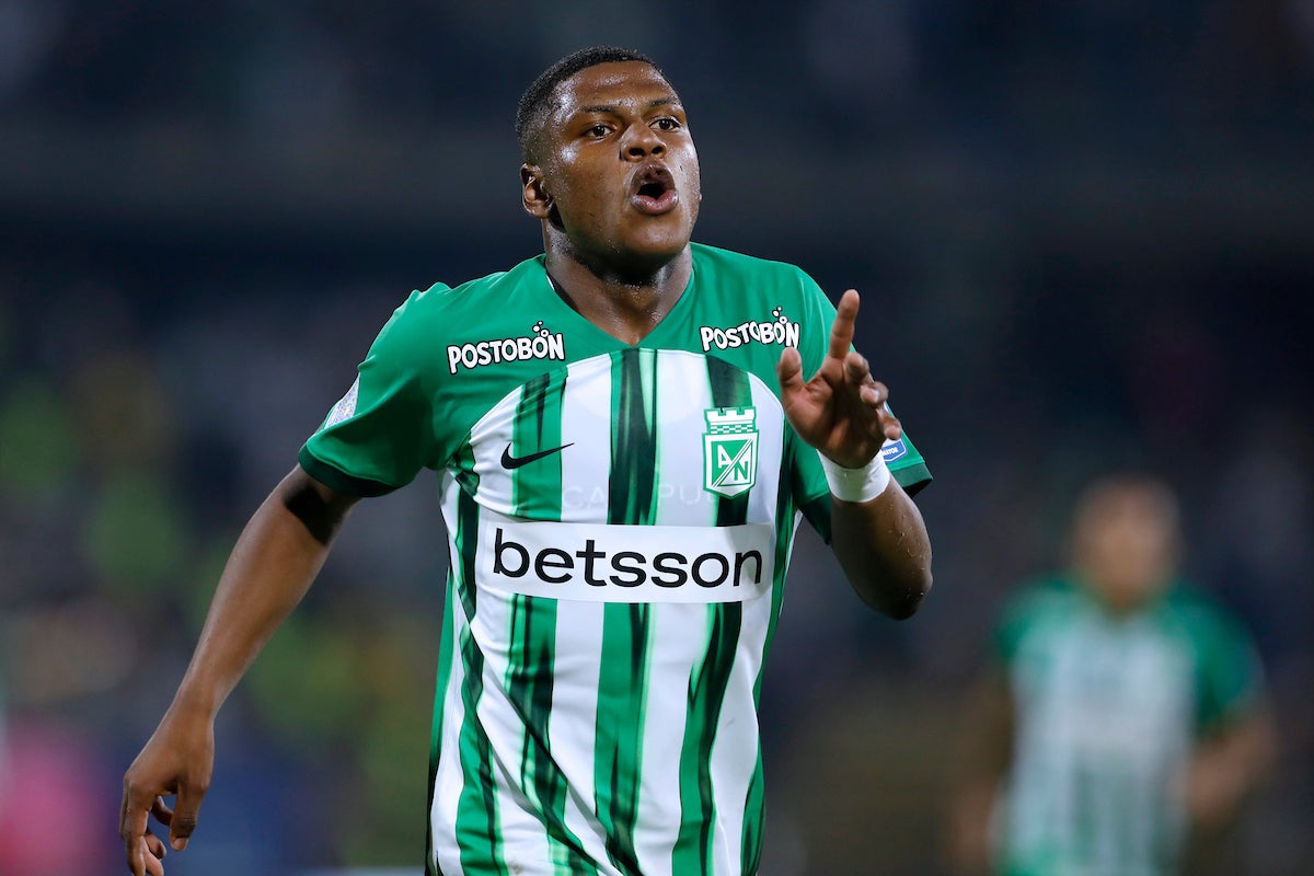 Apenas con 18 a&ntilde;os, &Oacute;scar Perea suma tres t&iacute;tulos con Atl&eacute;tico Nacional - VizzorImage