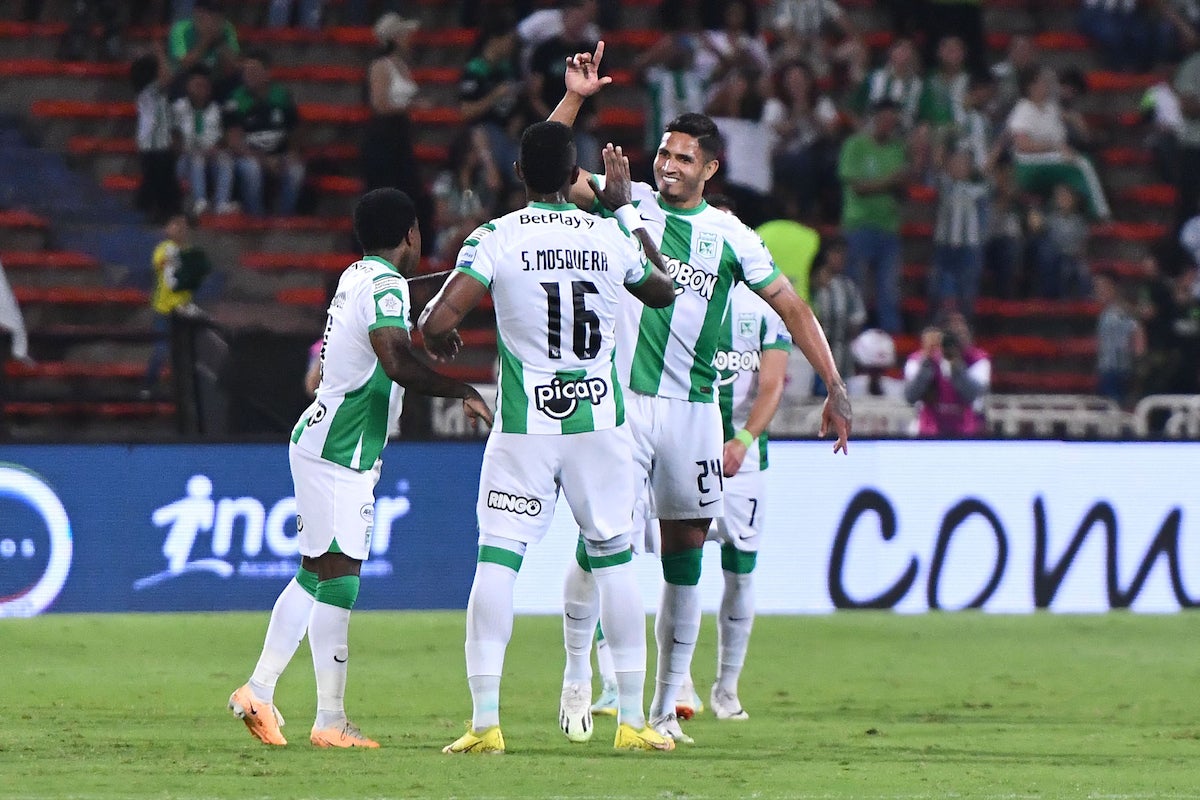 Sergio Mosquera seguiría los pasos de Eric Ramírez y saldría de Atlético Nacional - VizzorImage