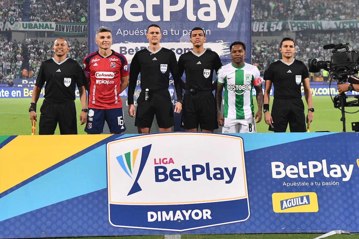 El último 'clásico paisa' dirigido por Wilmar Roldán fue en noviembre de 2023 - VizzorImage