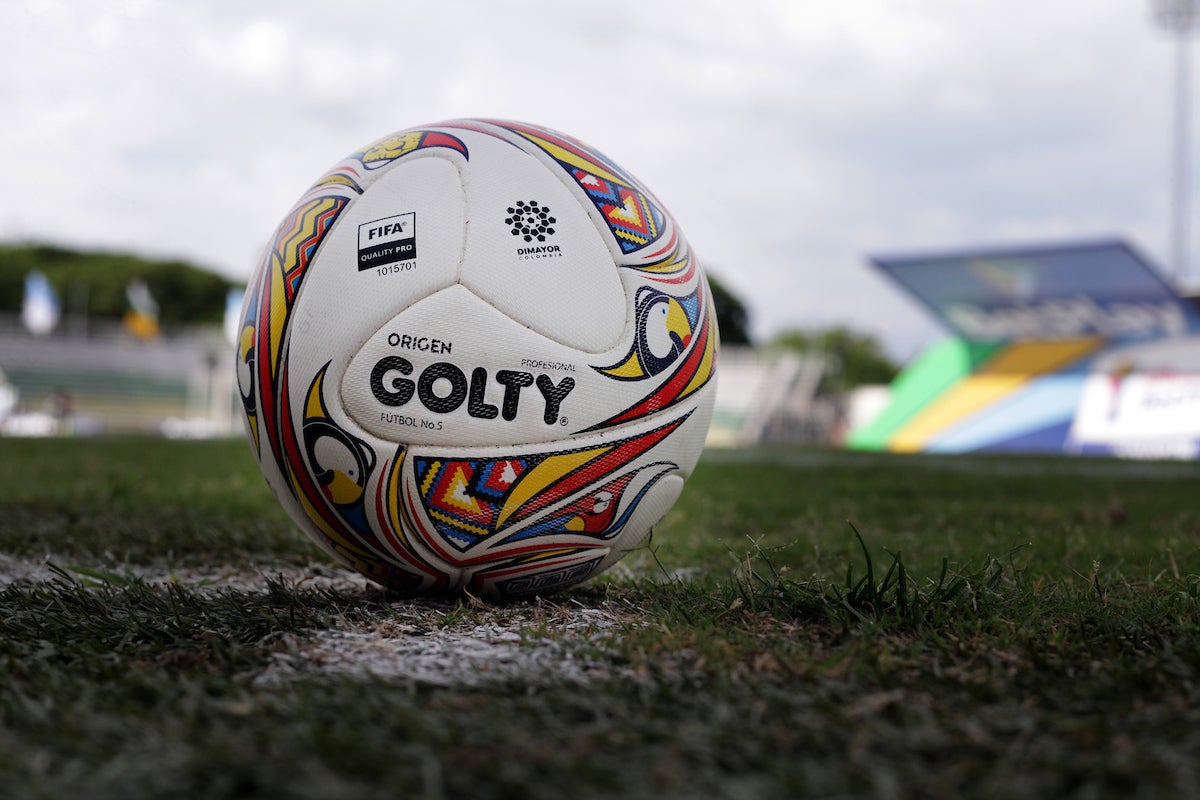 Dos venezolanos, un colombiano, un uruguayo, un costarricense y un panameño representarán al FPC en la Copa América - VizzorImage