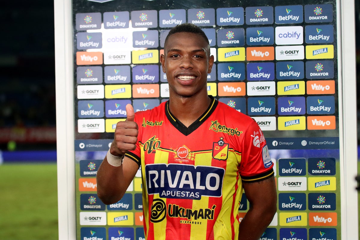 Jean Pestaña fue titular en el debut de Pereira en su visita a Cali - VizzorImage