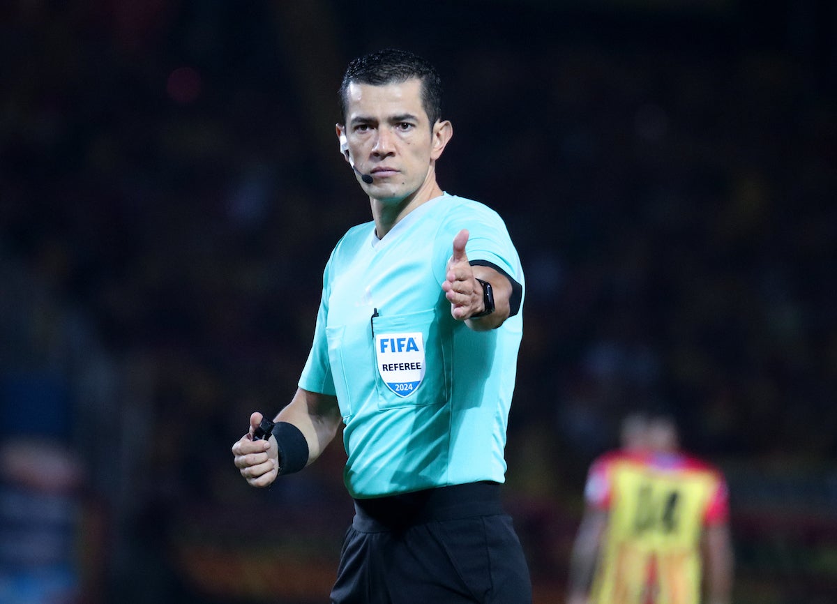 Andrés Rojas de Bogotá será el juez central de La Equidad vs. Santa Fe - VizzorImage