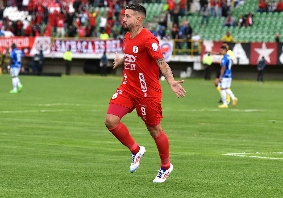 Rodrigo Holgado abrió el marcador del Boyacá Chicó vs. América de Cali a los 5 minutos - VizzorImage