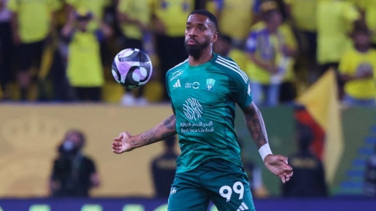 Ivan Toney marc&oacute; doblete para el triunfo de Al Ahli - AFP