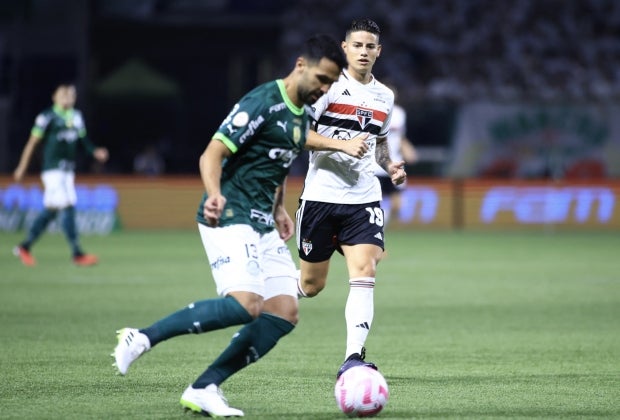 Durante un Palmeiras vs. Sao Paulo, James Rodríguez sumó minutos con el 'tricolor' - AFP