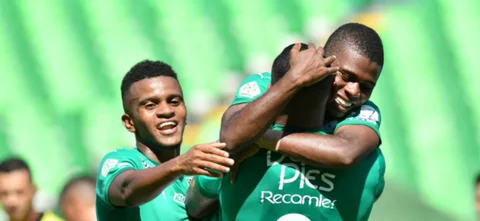 Caicedo celebra el segundo gol ante Chicó / Foto VizzorImage / Nelson Rios