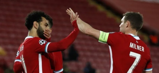 Salah marcó uno de los goles/ AFP