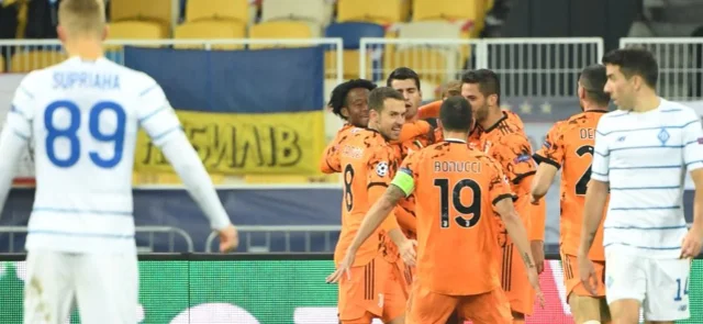 Cuadrado asistió el segundo gol / AFP