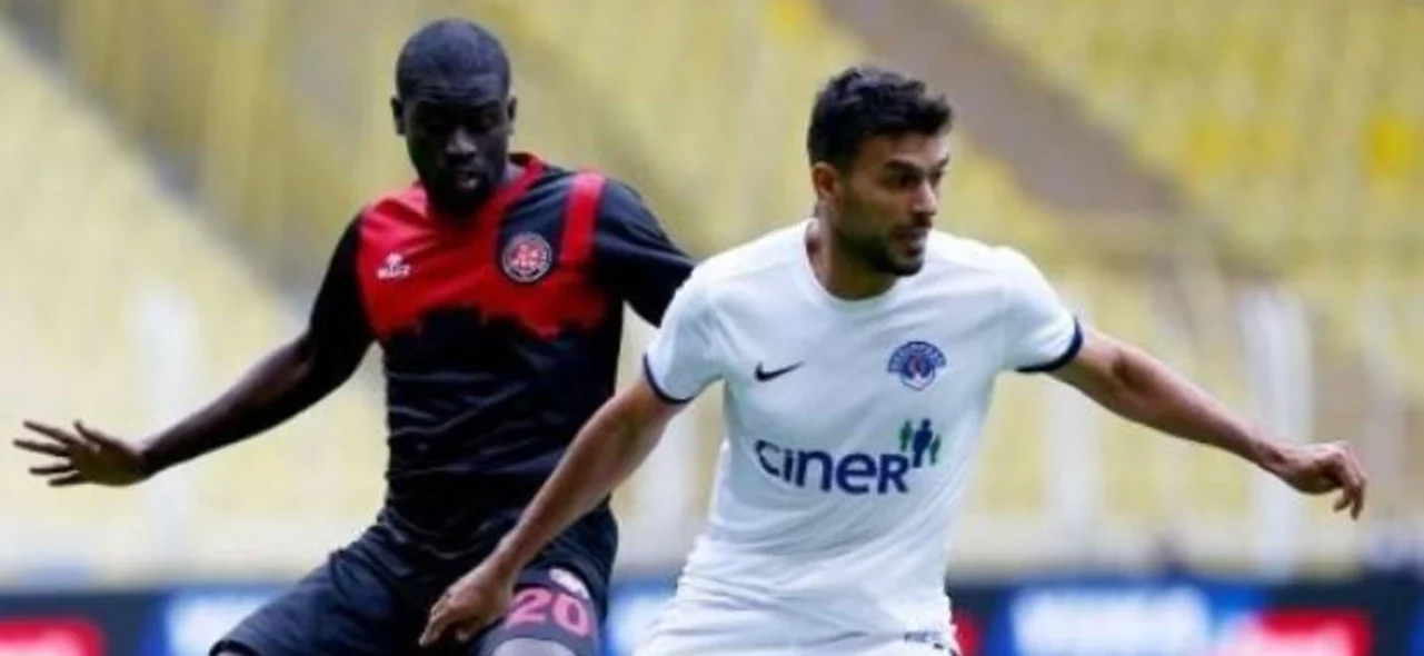 Karagümrük y Kasimpasa firmaron el empate / AFP