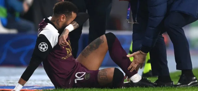 Neymar regresaría el 20 de noviembre / AFP