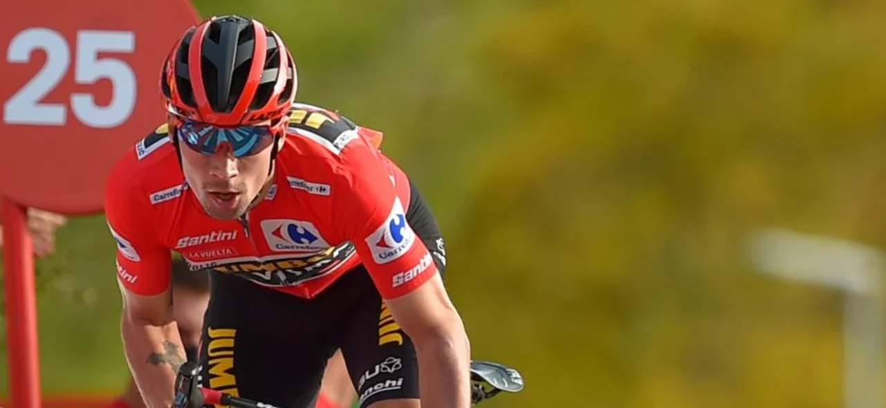 Primoz Roglic llegó con un tiempo de 4:07:08 / AFP