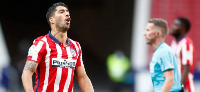 Suárez abrió el marcador / AFP