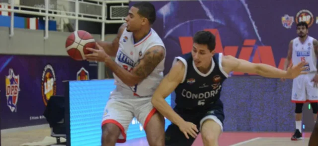 Partido de apertura de la Liga de Baloncesto entre Titanes y Cimarrones / Foto @DPB_Colombia