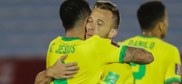 Brasil se impuso 0-2 frente a Uruguay. / Foto: AFP