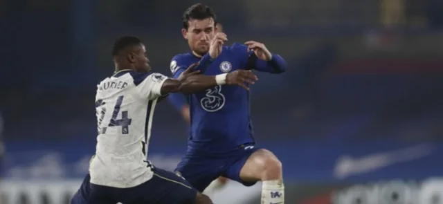 Tottenham es líder, mientras que Chelsea es tercero/ AFP