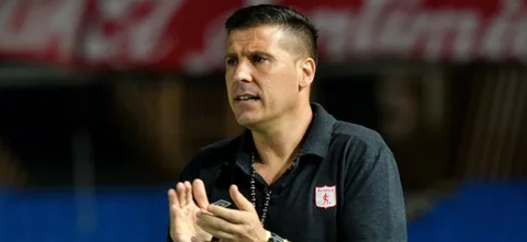 Juan Cruz Real, técnico de América/ VizzorImage