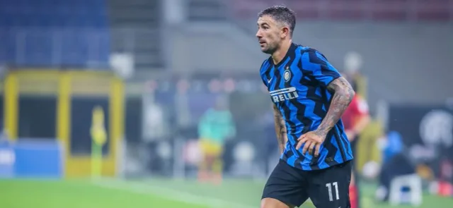 Aleksandar Kolarov dio positivo para Covid-19 / AFP