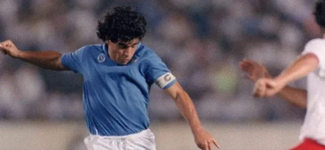 Diego Armando Maradona, leyenda del fútbol/ AFP