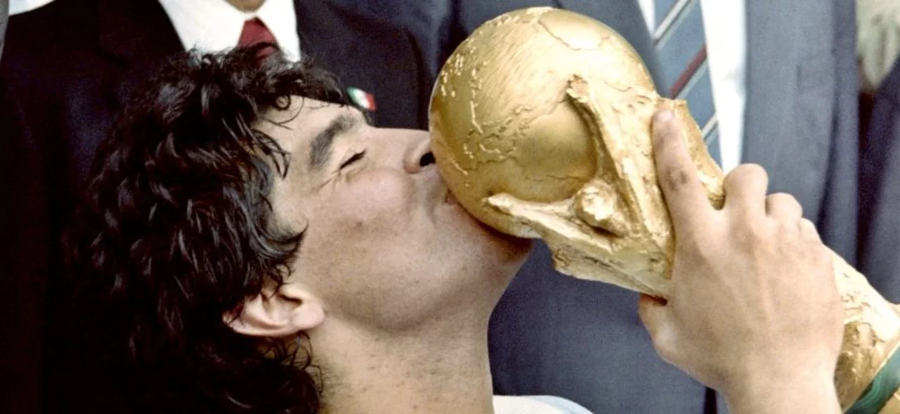 Diego Armando Maradona, leyenda del fútbol/ AFP