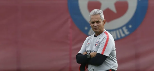 Reinaldo Rueda critica a Inter por no cuidar a Alexis Sánchez / Foto AFP