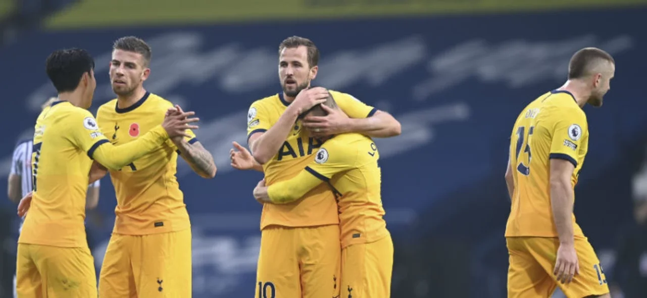 Tottenham celebra la victoria sobre West Bromwich / Foto AFP
