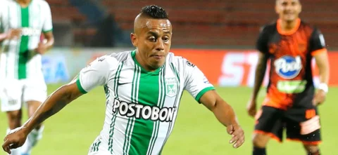 Vladimir Hernández estuvo presente en el partido con River Plate de Uruguay/ VizzorImage - Donaldo Zuluaga