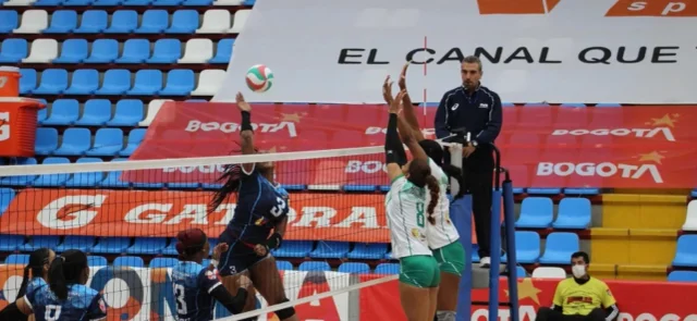 UDCA y Universidad Central lideran la Superliga Femenina de Voleibol. / Foto: Federación Colombiana de Voleibol.