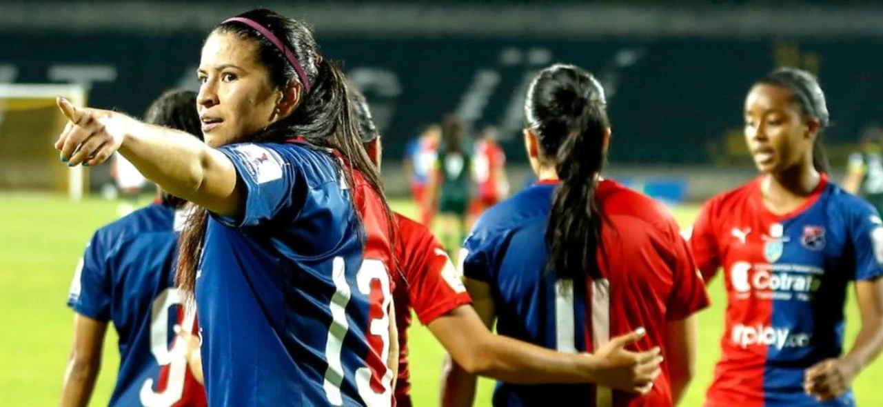 Laura Aguirre marcó el gol del triunfo | Foto: VizzorImage / Donaldo Zuluaga