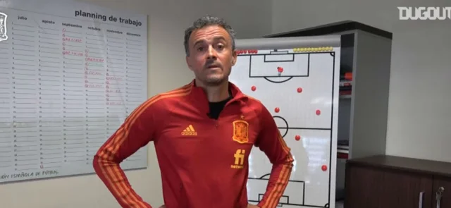 Luis Enrique anuncia la convocatoria de España