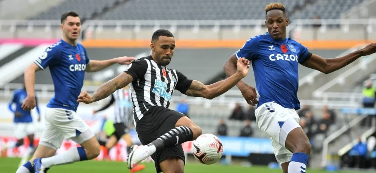 Mina jugó los 90 minutos / AFP