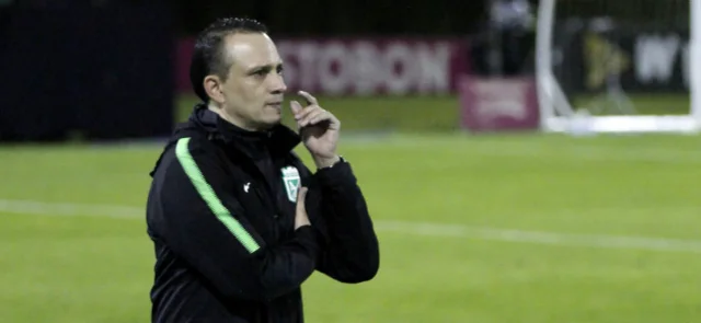 Alejandro Restrepo, entrenador encargado de Nacional / Foto VizzoeImage