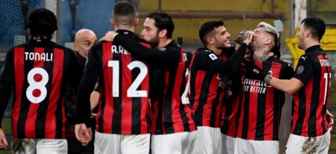 Milán tiene 5 puntos de ventaja sobre Inter/ AFP