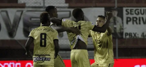 Jader Obrian marcó en el triunfo frente a Medellín. / Foto: VizzorImage - Juan Augusto Cardona