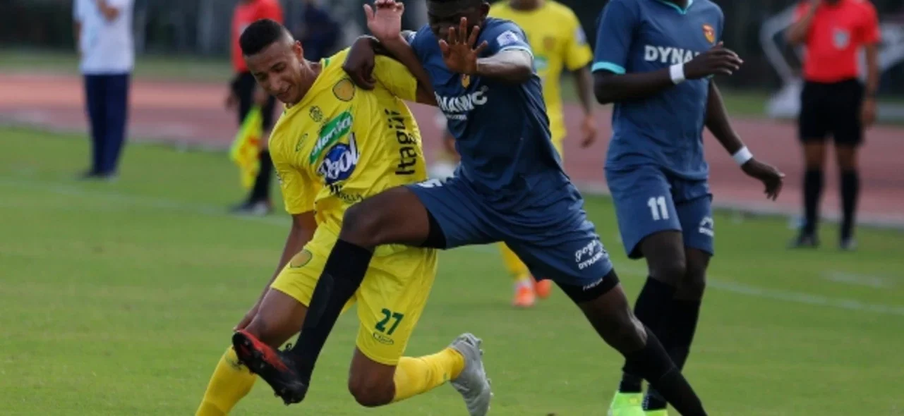 Bogotá se impuso 0-1 en el juego frente a Leones. / Foto: VizzorImage - Donaldo Zuluaga