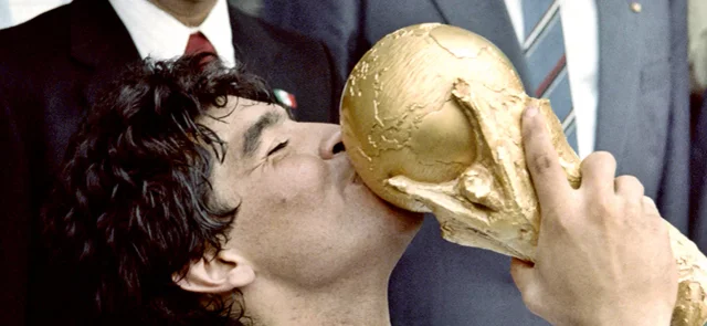 Diego Maradona | El Estadio Único de la plata se llamará Diego Maradona en homenaje al astro argentino / Foto / AFP