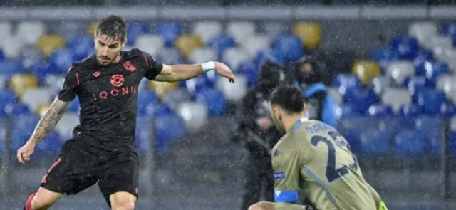 Nápoli y Real Sociedad clasificaron a 16vos de final/ AFP