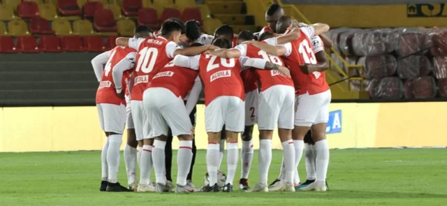 Santa Fe juega su séptima final en torneos cortos/ Vizzorimage