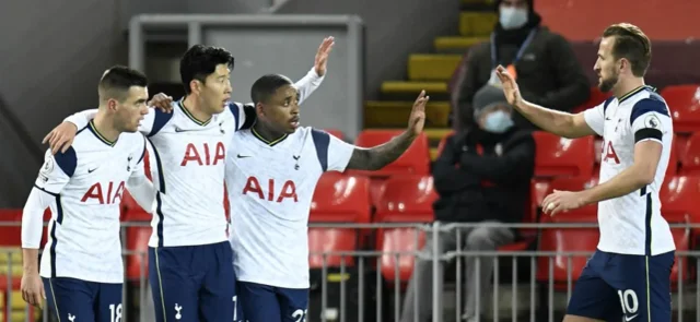 El partido entre Tottenham y Fulham fue aplazado por casos de COVID-19. / Foto: AFP