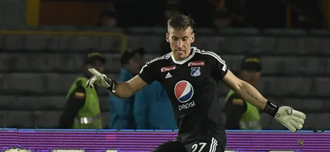 Nicolás Vikonis habló sobre los jóvenes arqueros de Cali y Millonarios VizzorImage / Gabriel Aponte /