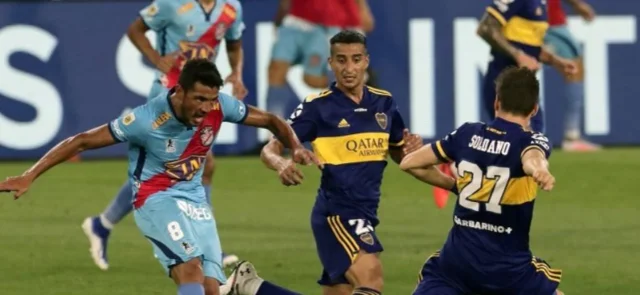 Boca Juniors empató con Arsenal/ AFP